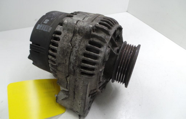 Alfa Romeo 155 Bj.95 Lichtmaschine 1.8 93kw 80A BOSCH 0120485025